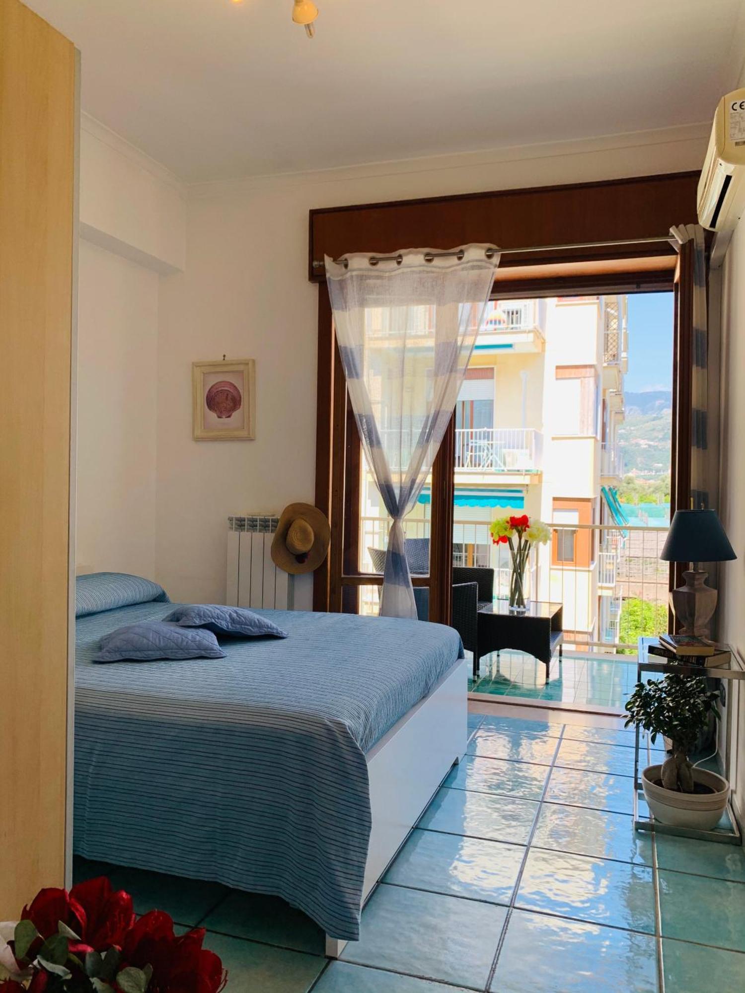 Apartamento Sorrento Moon Exterior foto