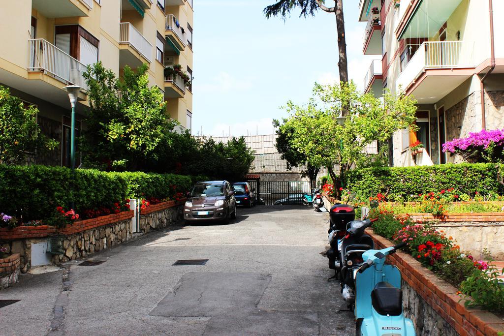 Apartamento Sorrento Moon Exterior foto